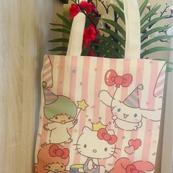 Adorable hello Kitty and friends tote bag