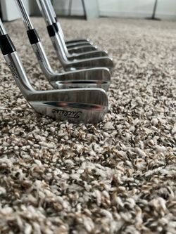 Titleist 620 mb 4-PW Iron Set