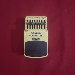 Behringer EQ700
