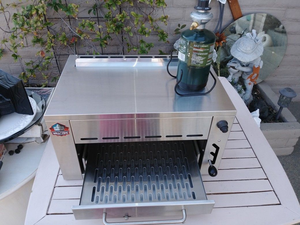 LIKE NEW!! JOE NAMATH RAPID COOKER GRILL