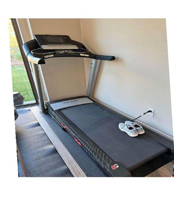 Master Treadmill - Advance Your Fitness Goals within road