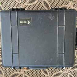 Pelican 1560 Hard Case With Padded Dividers