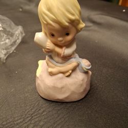 Hallmark Betsey By The Sea Musical