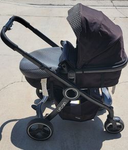 Stroller and Car Seat Bundle
