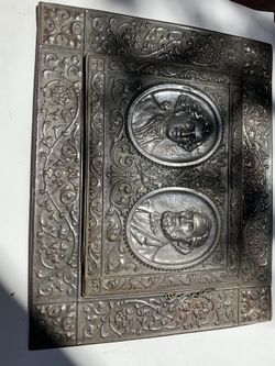 Lincoln +Washington Newspaper Holder   Old Vintage Piece 