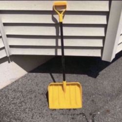 Little Kids Snow Shovel