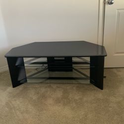 Entertainment Center (small, Black)