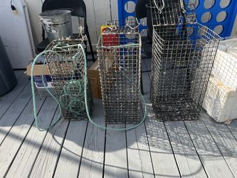 Fishing supplies /outboard motors