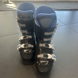 Kids Ski Boots