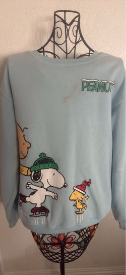 Peanuts Charlie Brown & friends Winter Graphic Crewneck Sweatshirt