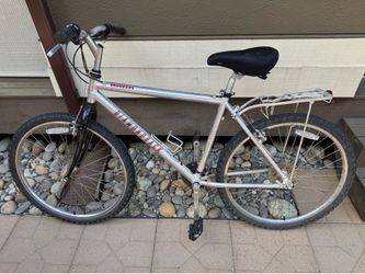 Diamondback Bike, 18in Alloy Frame