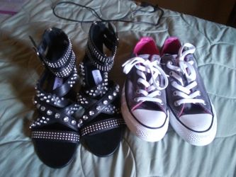 Converse and sandles size 6