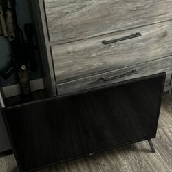 24in LG Tv