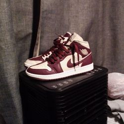 Jordan 1s Cherrywood