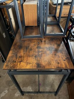 Kitchen table