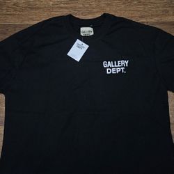 Authentic Gallery Dept. Souvenir T-shirt Black Size Large