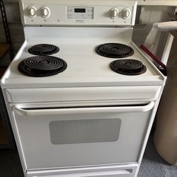 Frigidaire Electric Stove & Self Cleaning Oven