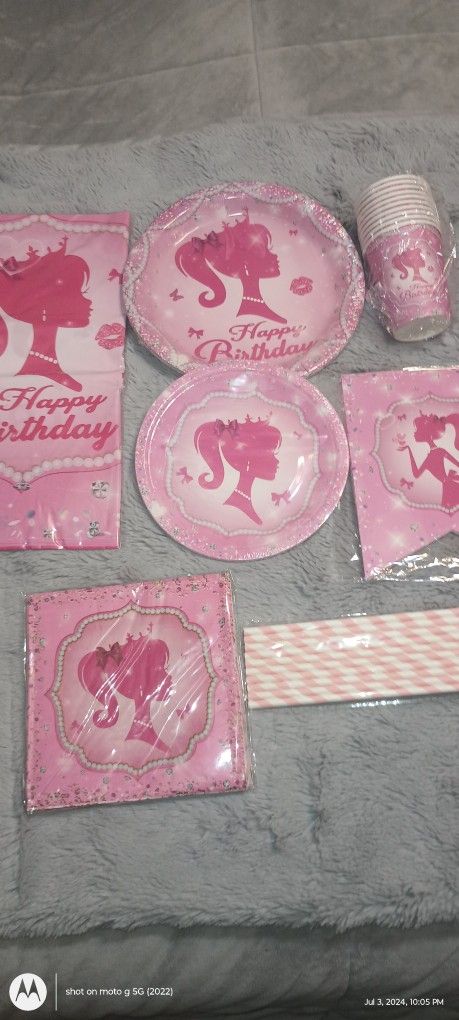 Happy Birthday Party (Barbie)