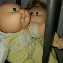Cabbage Patch Vintage Collectables With Signiture