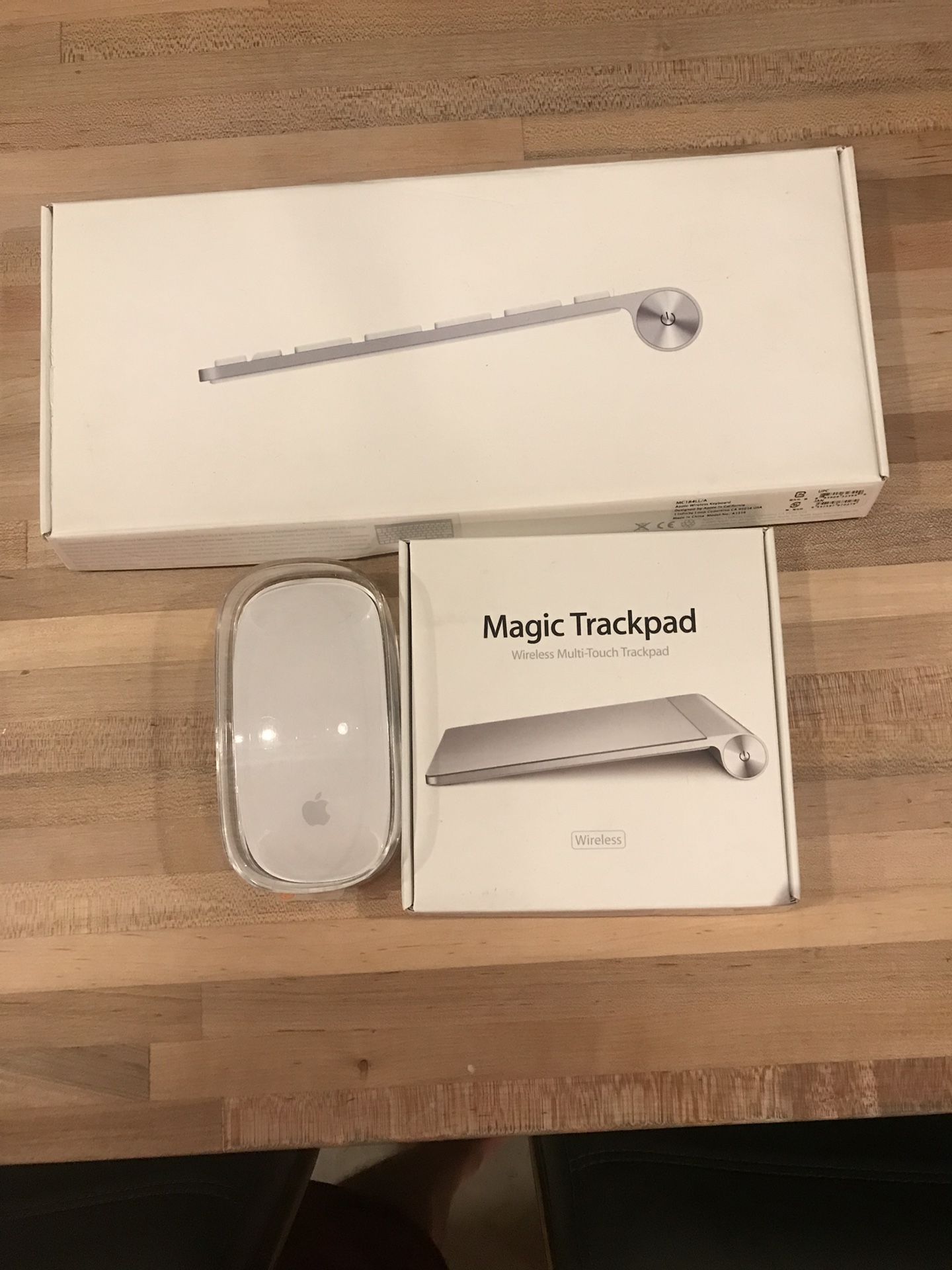 Apple wireless mouse, trackpad, and keyboard