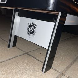 Air Hockey Table