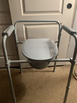 DRIVE TOILET SEAT RISER WITH ARMS