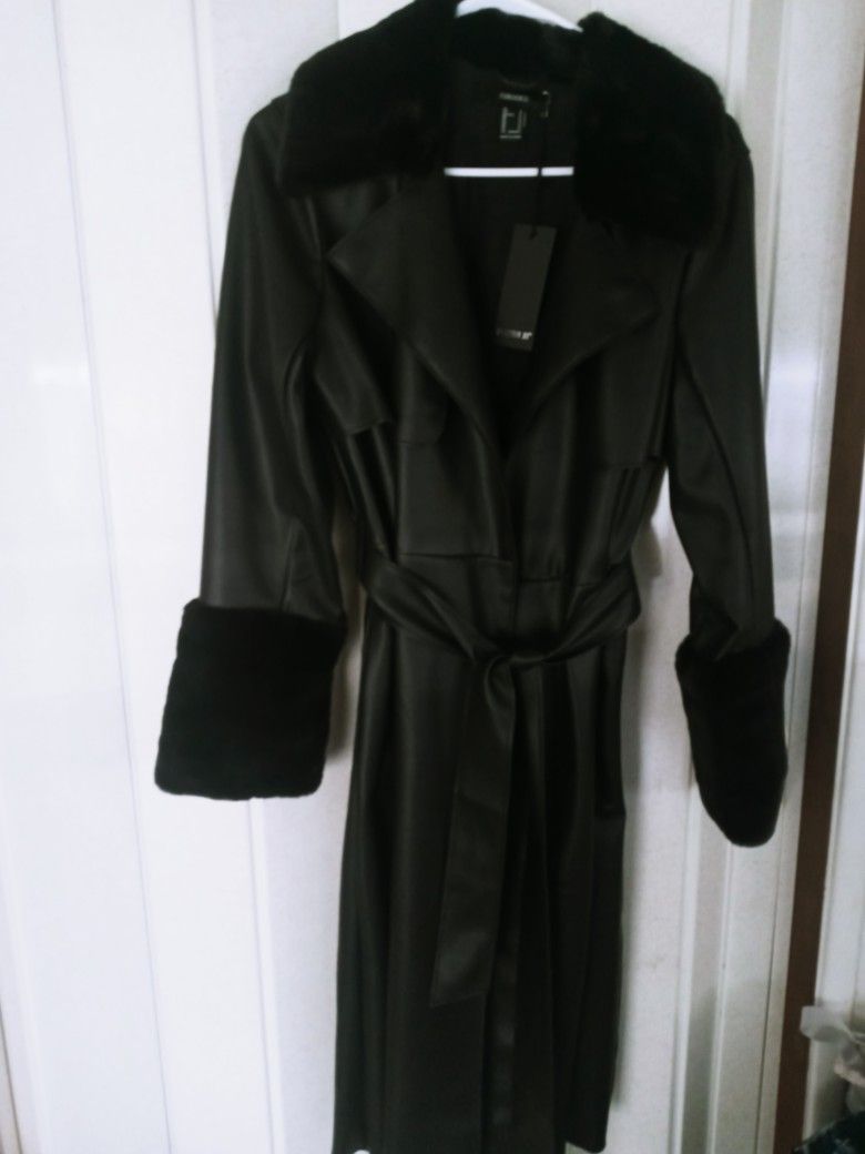 Faux Leather Trench Coat faux Fur And Suede Lining W Tag New Condition 