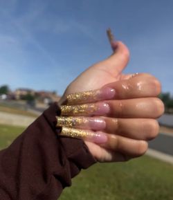 MORENO VALLEY nail tech