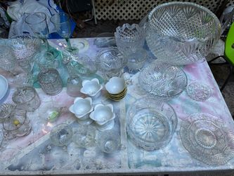 Vintage crystal set lot of 24 dishes
