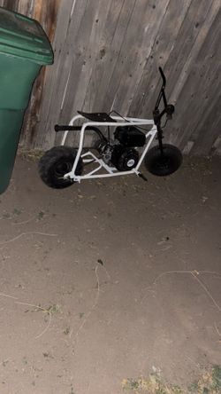 Ct200u mini bike on 13 inch tires it needs breaks though