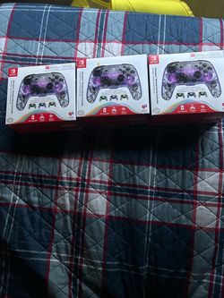 Nintendo swicth pro controllers