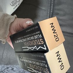 Foundations Concealers 