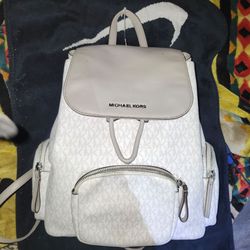 Micheal kors backpack