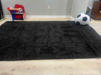 Black Area Rug