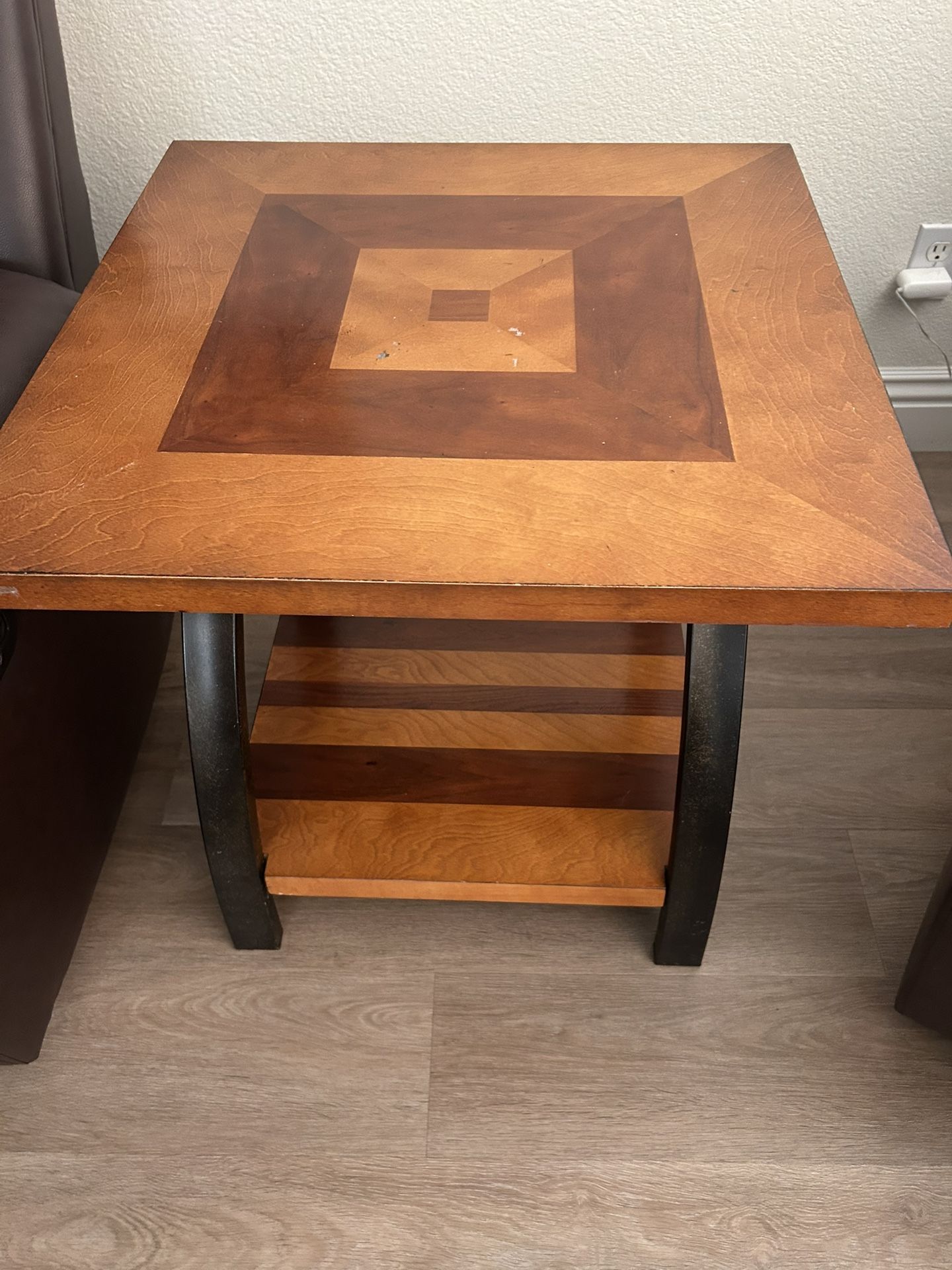 Coffee Table+ 2 End Tables