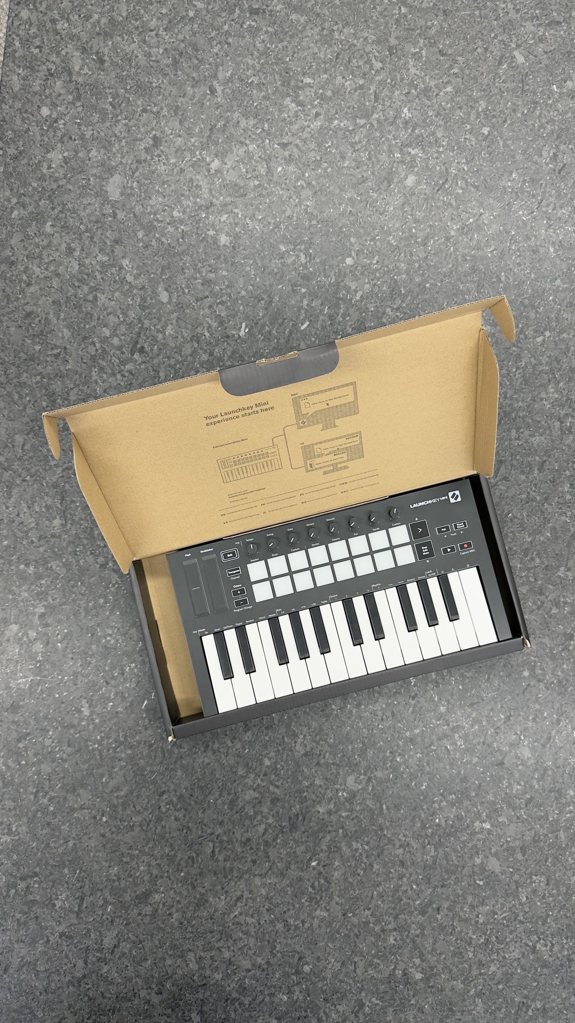 Launchkey Mini [MK3] Keyboard