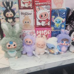labubus,stitch, coka-labubus,and migo