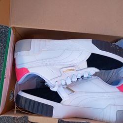 PUMA CALI SELENA GOMEZ   SIZE 7.5 WOMEN SNEAKERS 