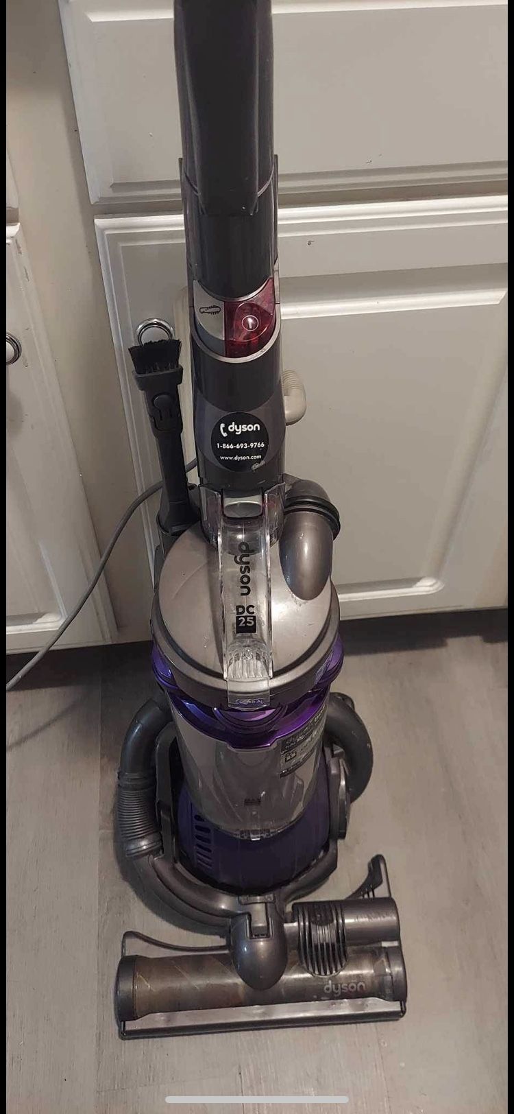 Dyson Vacuum Works Well