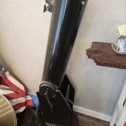 Telescope - Skyquest Dobsonian