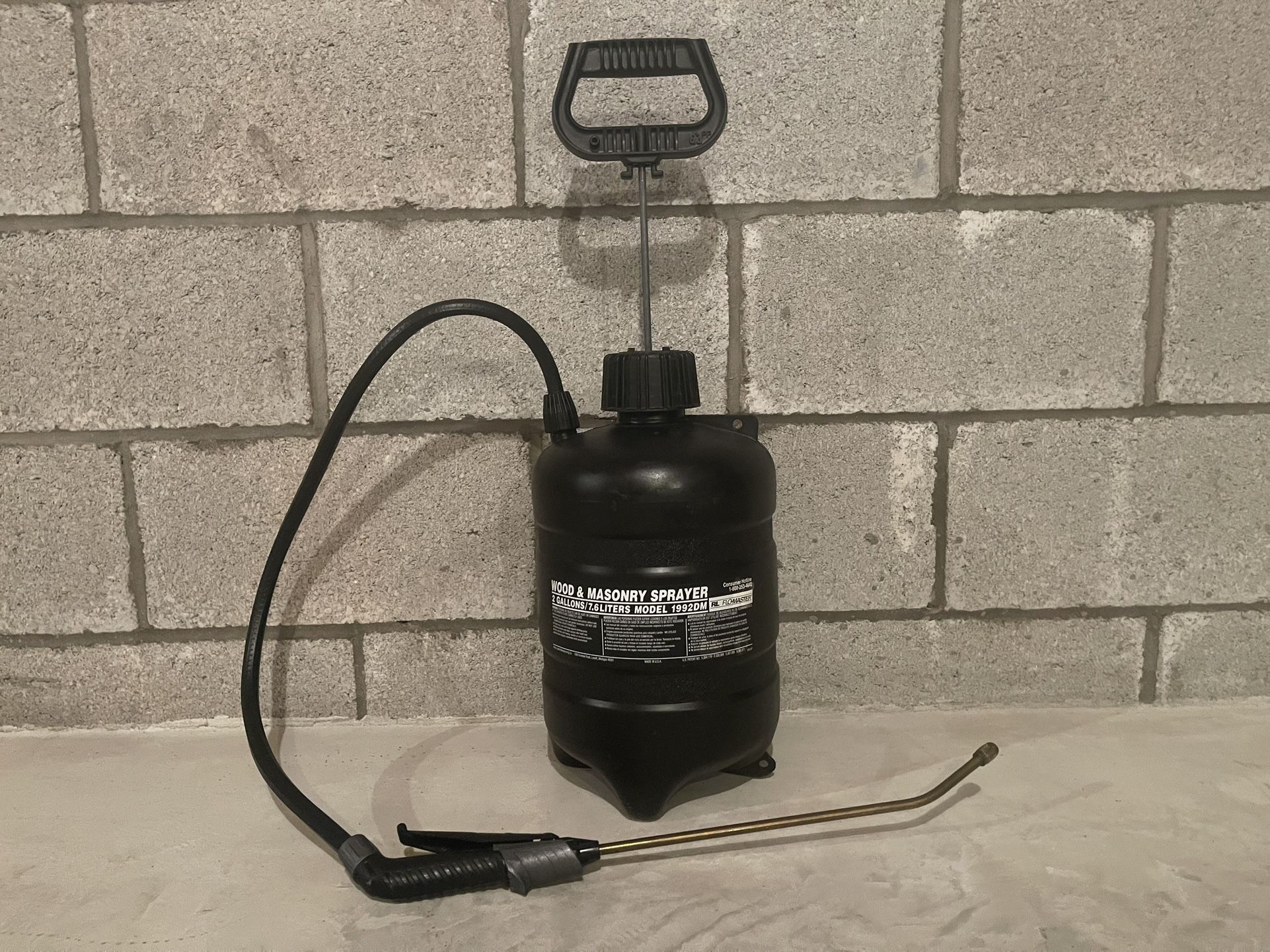 2-Gallon Wood & Masonry Sprayer
