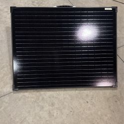 Furion 100 Watt Kick Stand Solar Panel