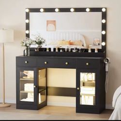 47” Luxury LED Makeup Vanity Set – 42” Hollywood Mirror, Charging Station, Storage Cabinets 
