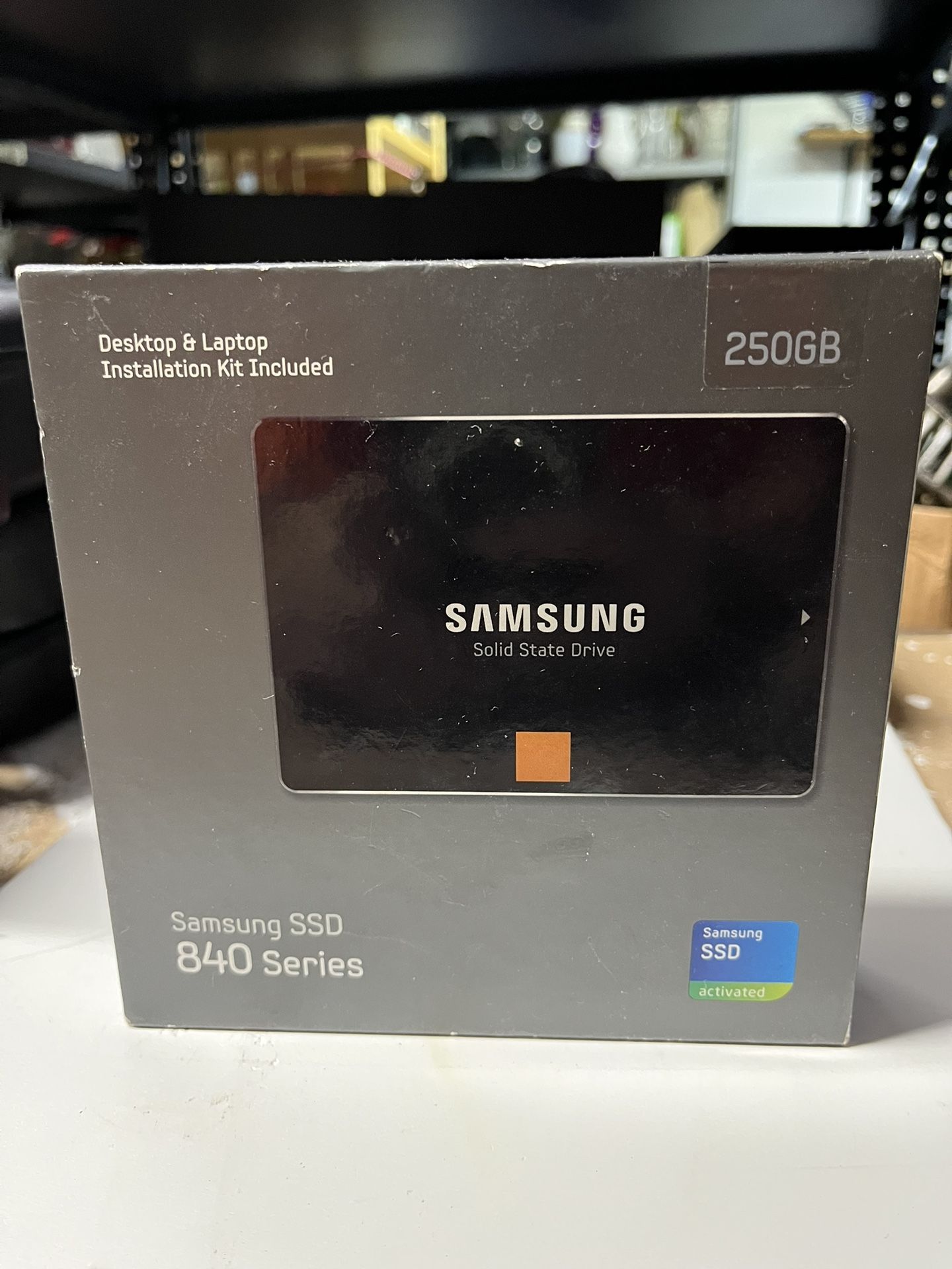 SAMSUNG MZ-7TC250KW SOLID STATE DRIVE