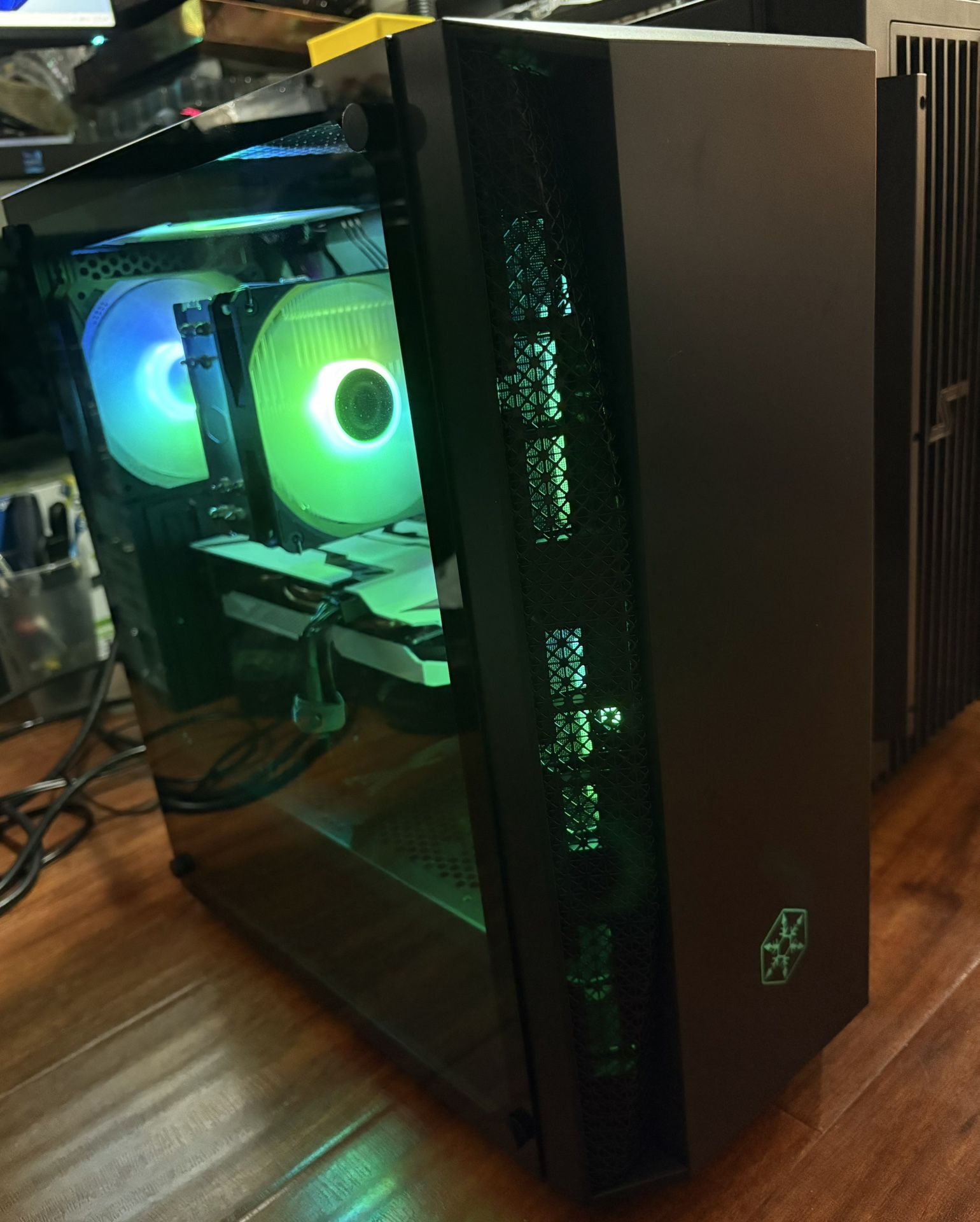 Gaming PC Computer Ryzen 7 3700x Nvidia RTX 2060 Super