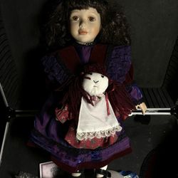 porcelain doll detachable hat and shoes