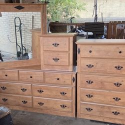 Bedroom Dressers, Nightstand, Mirror