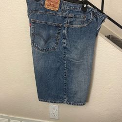 MENS LEVIS LEVI’S 569 JEAN DENIM SHORTS SZ 38” PREOWNED 