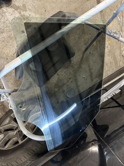 2017 Lincoln MKZ Reserve Driver Rear Door Glass