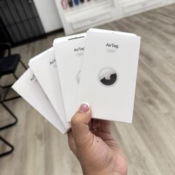 AirTag 4pack Brand New 